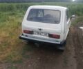 Білий ВАЗ 2121, об'ємом двигуна 1 л та пробігом 100 тис. км за 1350 $, фото 4 на Automoto.ua
