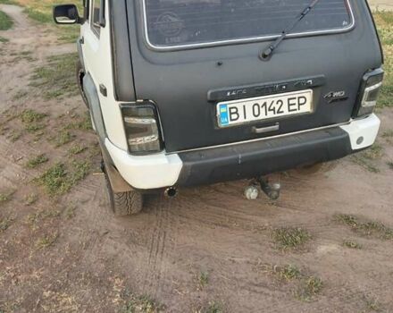 Білий ВАЗ 2121 Нива, об'ємом двигуна 1.7 л та пробігом 135 тис. км за 4000 $, фото 4 на Automoto.ua