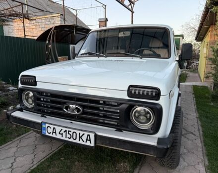 Белый ВАЗ 2121, объемом двигателя 1.6 л и пробегом 121 тыс. км за 2999 $, фото 15 на Automoto.ua