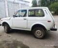 Белый ВАЗ 2121, объемом двигателя 1.6 л и пробегом 51 тыс. км за 2000 $, фото 5 на Automoto.ua