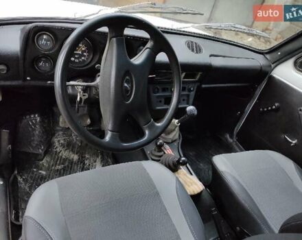 Білий ВАЗ 2121 Нива, об'ємом двигуна 1.6 л та пробігом 112 тис. км за 2700 $, фото 5 на Automoto.ua