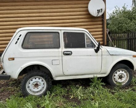 Белый ВАЗ 2121, объемом двигателя 0 л и пробегом 200 тыс. км за 1065 $, фото 3 на Automoto.ua