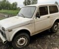 Белый ВАЗ 2121, объемом двигателя 0 л и пробегом 200 тыс. км за 1065 $, фото 2 на Automoto.ua