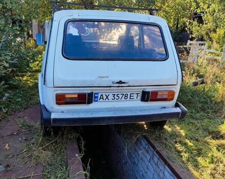Белый ВАЗ 2121 Нива, объемом двигателя 1.57 л и пробегом 45 тыс. км за 1800 $, фото 2 на Automoto.ua