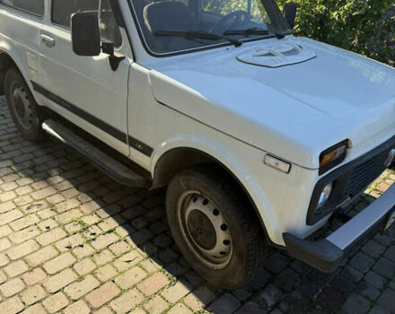 Білий ВАЗ 2121 Нива, об'ємом двигуна 1.6 л та пробігом 5 тис. км за 3200 $, фото 1 на Automoto.ua