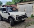 Белый ВАЗ 2121, объемом двигателя 1.6 л и пробегом 300 тыс. км за 3400 $, фото 1 на Automoto.ua