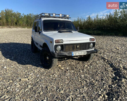 Белый ВАЗ 2121 Нива, объемом двигателя 1.6 л и пробегом 244 тыс. км за 2550 $, фото 8 на Automoto.ua