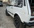 Белый ВАЗ 2121 Нива, объемом двигателя 1.6 л и пробегом 1 тыс. км за 3500 $, фото 7 на Automoto.ua