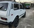 Белый ВАЗ 2121 Нива, объемом двигателя 1.6 л и пробегом 1 тыс. км за 3500 $, фото 2 на Automoto.ua