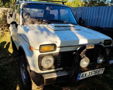 Белый ВАЗ 2121 Нива, объемом двигателя 1.57 л и пробегом 45 тыс. км за 1800 $, фото 5 на Automoto.ua