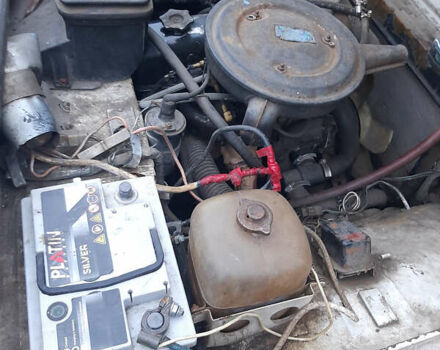 Белый ВАЗ 2121 Нива, объемом двигателя 1.6 л и пробегом 700 тыс. км за 1250 $, фото 4 на Automoto.ua