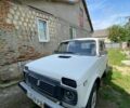 Белый ВАЗ 2121 Нива, объемом двигателя 1.6 л и пробегом 67 тыс. км за 800 $, фото 1 на Automoto.ua