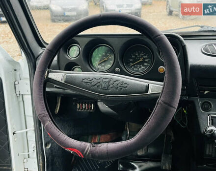 Білий ВАЗ 2121 Нива, об'ємом двигуна 1.7 л та пробігом 170 тис. км за 2300 $, фото 13 на Automoto.ua