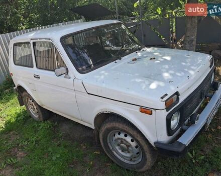 Білий ВАЗ 2121 Нива, об'ємом двигуна 1.6 л та пробігом 100 тис. км за 1300 $, фото 9 на Automoto.ua