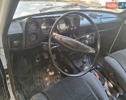 Білий ВАЗ 2121 Нива, об'ємом двигуна 1.6 л та пробігом 100 тис. км за 1300 $, фото 1 на Automoto.ua