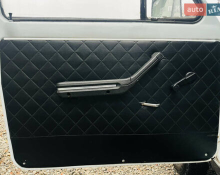 Білий ВАЗ 2121 Нива, об'ємом двигуна 1.7 л та пробігом 170 тис. км за 2300 $, фото 10 на Automoto.ua