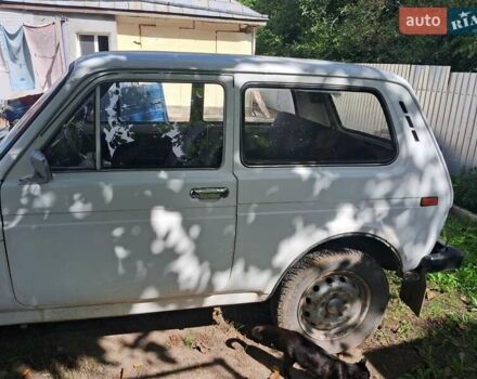 Білий ВАЗ 2121 Нива, об'ємом двигуна 1.6 л та пробігом 100 тис. км за 1300 $, фото 7 на Automoto.ua