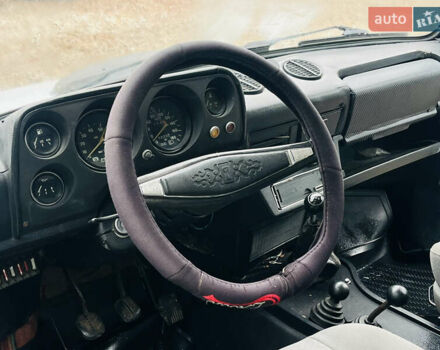 Білий ВАЗ 2121 Нива, об'ємом двигуна 1.7 л та пробігом 170 тис. км за 2300 $, фото 9 на Automoto.ua