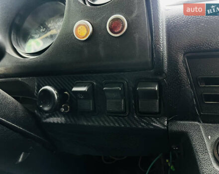 Білий ВАЗ 2121 Нива, об'ємом двигуна 1.7 л та пробігом 170 тис. км за 2300 $, фото 19 на Automoto.ua