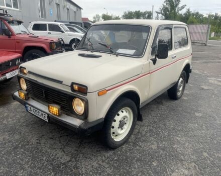 Белый ВАЗ 2121, объемом двигателя 1.6 л и пробегом 150 тыс. км за 1550 $, фото 5 на Automoto.ua