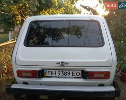 Белый ВАЗ 2121 Нива, объемом двигателя 1.6 л и пробегом 83 тыс. км за 2600 $, фото 6 на Automoto.ua