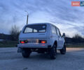 Белый ВАЗ 2121 Нива, объемом двигателя 1.5 л и пробегом 1 тыс. км за 2100 $, фото 2 на Automoto.ua