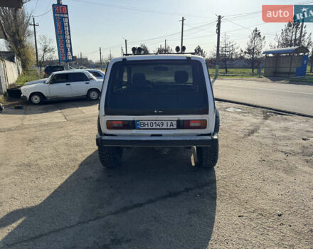 Білий ВАЗ 2121 Нива, об'ємом двигуна 1.9 л та пробігом 120 тис. км за 3500 $, фото 4 на Automoto.ua