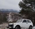 Белый ВАЗ 2121 Нива, объемом двигателя 1.6 л и пробегом 75 тыс. км за 2400 $, фото 1 на Automoto.ua