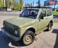 Белый ВАЗ 2121 Нива, объемом двигателя 1.57 л и пробегом 849 тыс. км за 1200 $, фото 2 на Automoto.ua