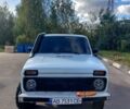 Белый ВАЗ 2121 Нива, объемом двигателя 1.57 л и пробегом 100 тыс. км за 2000 $, фото 1 на Automoto.ua