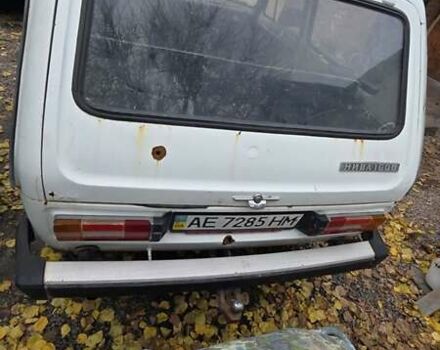 Белый ВАЗ 2121 Нива, объемом двигателя 1.7 л и пробегом 100 тыс. км за 1100 $, фото 4 на Automoto.ua