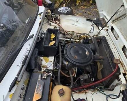 Белый ВАЗ 2121 Нива, объемом двигателя 1.7 л и пробегом 100 тыс. км за 1100 $, фото 3 на Automoto.ua