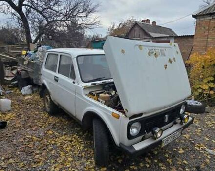 Белый ВАЗ 2121 Нива, объемом двигателя 1.7 л и пробегом 100 тыс. км за 1100 $, фото 1 на Automoto.ua