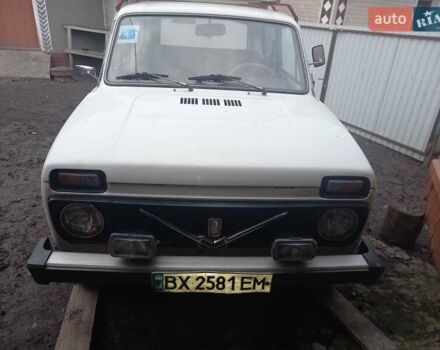 Белый ВАЗ 2121 Нива, объемом двигателя 1.6 л и пробегом 116 тыс. км за 3000 $, фото 3 на Automoto.ua