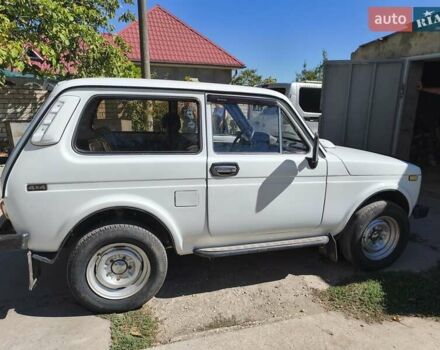 Білий ВАЗ 2121 Нива, об'ємом двигуна 1.6 л та пробігом 60 тис. км за 1800 $, фото 4 на Automoto.ua