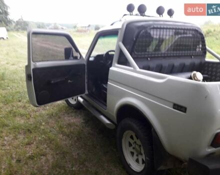 Білий ВАЗ 2121 Нива, об'ємом двигуна 1.6 л та пробігом 200 тис. км за 3050 $, фото 2 на Automoto.ua