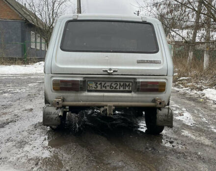 Белый ВАЗ 2121 Нива, объемом двигателя 0 л и пробегом 90 тыс. км за 2000 $, фото 3 на Automoto.ua