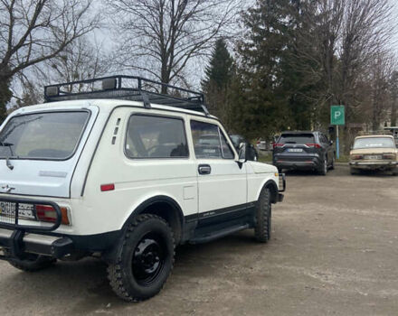 Білий ВАЗ 2121 Нива, об'ємом двигуна 1.6 л та пробігом 30 тис. км за 2600 $, фото 3 на Automoto.ua