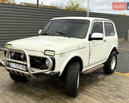 Білий ВАЗ 2121 Нива, об'ємом двигуна 1.6 л та пробігом 100 тис. км за 2600 $, фото 4 на Automoto.ua