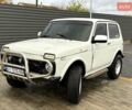 Білий ВАЗ 2121 Нива, об'ємом двигуна 1.6 л та пробігом 100 тис. км за 2600 $, фото 4 на Automoto.ua