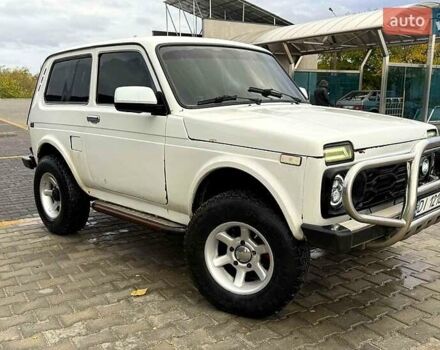 Білий ВАЗ 2121 Нива, об'ємом двигуна 1.6 л та пробігом 100 тис. км за 2600 $, фото 1 на Automoto.ua