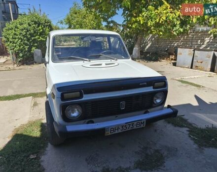 Білий ВАЗ 2121 Нива, об'ємом двигуна 1.6 л та пробігом 60 тис. км за 1800 $, фото 2 на Automoto.ua