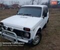 Белый ВАЗ 2121 Нива, объемом двигателя 1.6 л и пробегом 96 тыс. км за 2700 $, фото 2 на Automoto.ua