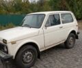 Белый ВАЗ 2121 Нива, объемом двигателя 1.6 л и пробегом 100 тыс. км за 1700 $, фото 7 на Automoto.ua