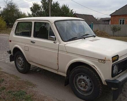 Білий ВАЗ 2121 Нива, об'ємом двигуна 1.6 л та пробігом 100 тис. км за 1700 $, фото 5 на Automoto.ua