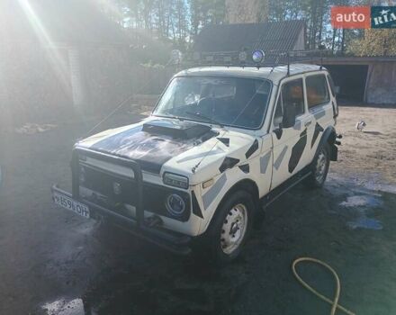 Білий ВАЗ 2121 Нива, об'ємом двигуна 0 л та пробігом 200 тис. км за 1600 $, фото 1 на Automoto.ua