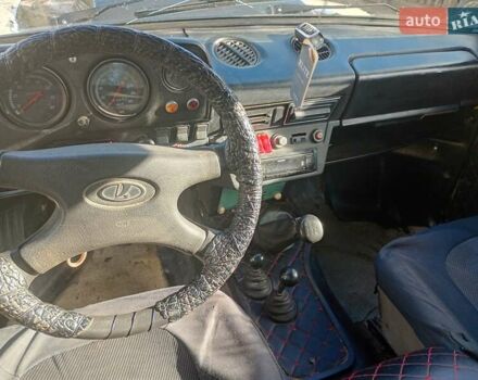 Білий ВАЗ 2121 Нива, об'ємом двигуна 0 л та пробігом 200 тис. км за 1600 $, фото 2 на Automoto.ua