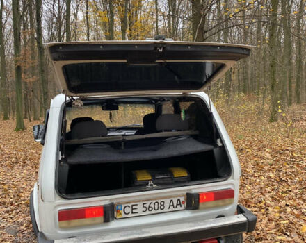 Белый ВАЗ 2121 Нива, объемом двигателя 1.9 л и пробегом 25 тыс. км за 4000 $, фото 4 на Automoto.ua