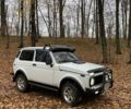 Белый ВАЗ 2121 Нива, объемом двигателя 1.9 л и пробегом 25 тыс. км за 4000 $, фото 1 на Automoto.ua