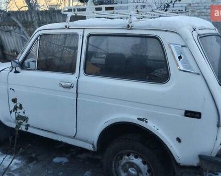 Білий ВАЗ 2121 Нива, об'ємом двигуна 1.57 л та пробігом 110 тис. км за 1800 $, фото 5 на Automoto.ua